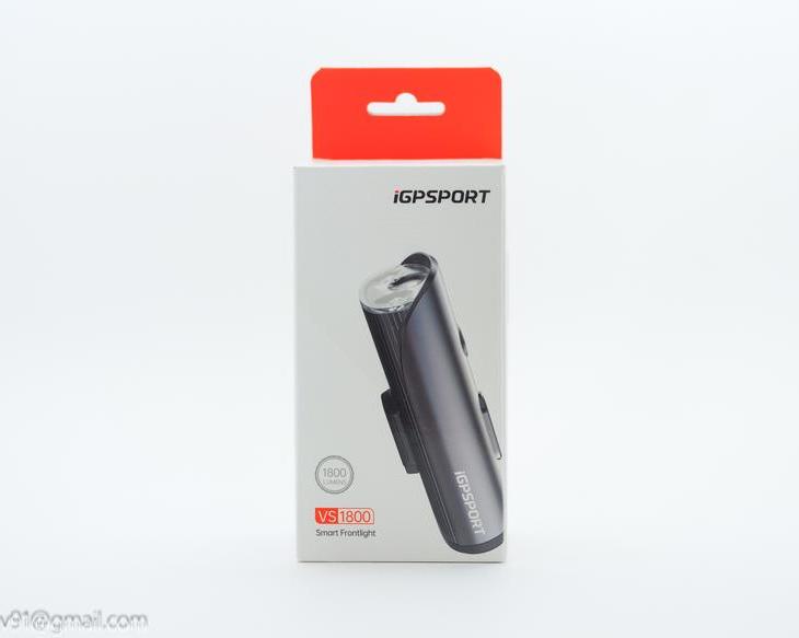 Умные функции и встроенный датчик света: обзор велофонаря iGPSport VS1800