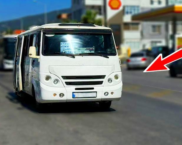 Что такое долмуш и как работает? Почему часто ездит с открытыми дверями?